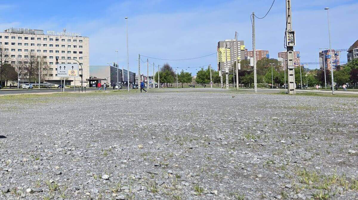 Ansioko azokan 400 aparkaleku berri izango dira · enbarakaldo.com