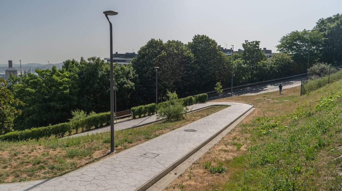 San Juanek 30 aparkaleku plaza berri baino gehiago izango ditu · ensanturtzi.com