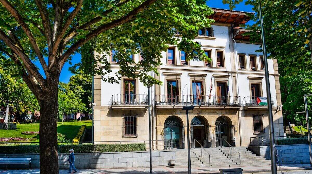 Sestaok kirol instalazioen eta zaborren tasak izoztuko ditu 2027an · ensestao.com